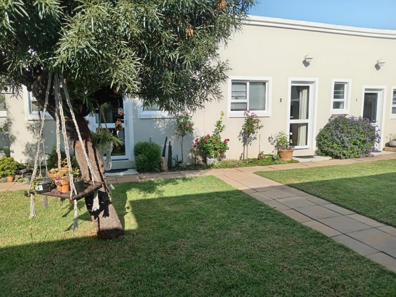 Bed and Breakfast Urban Manor Puerto Elizabeth Exterior foto