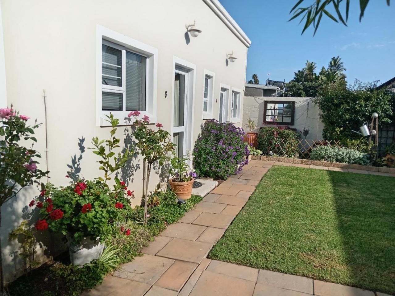 Bed and Breakfast Urban Manor Puerto Elizabeth Exterior foto